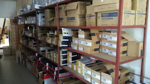 英信五金 專注高端零售，品質(zhì)與服務(wù)的雙重承諾
